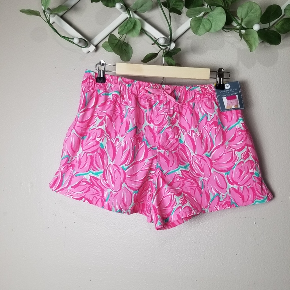 Lauren James Pants - Lauren James floral printed shorts size M …